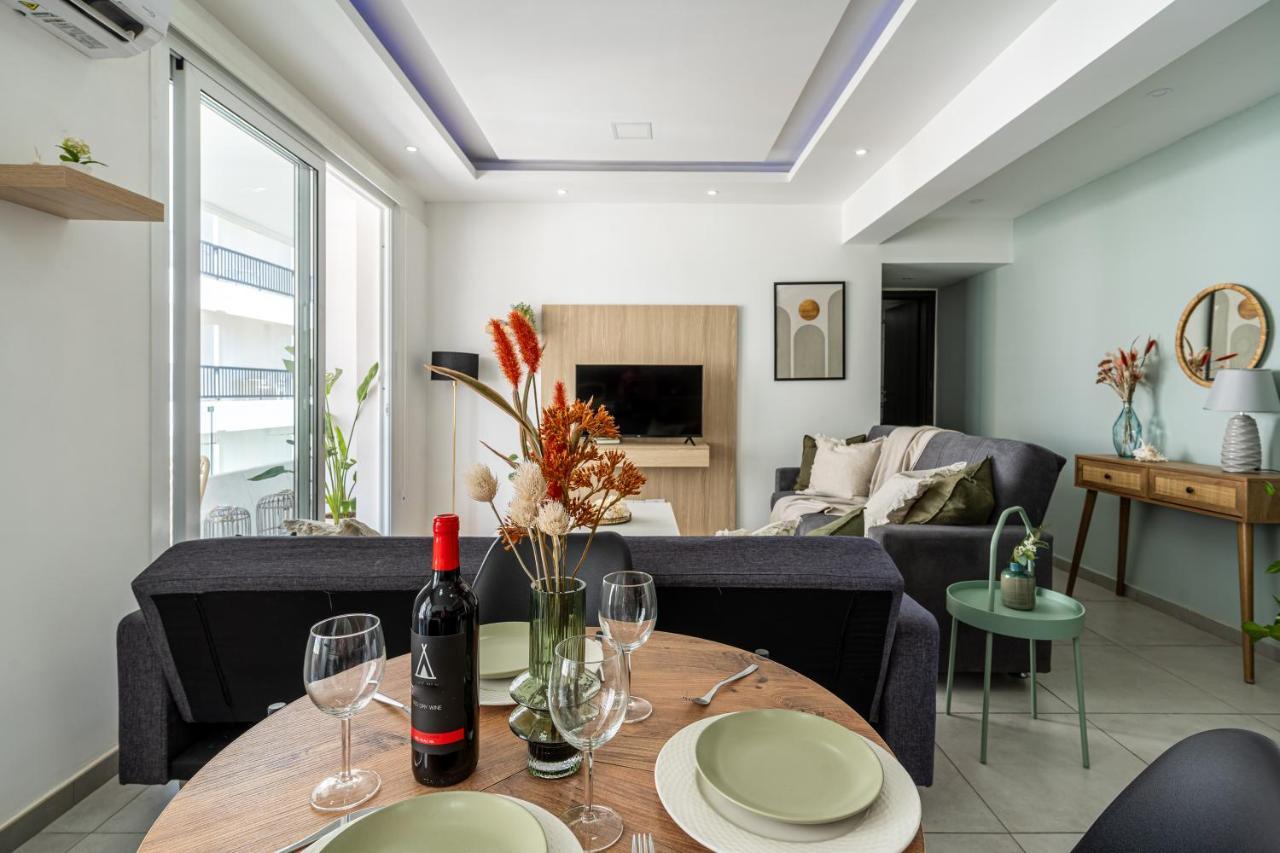 Beach Daze 1-Br Apt By Finikoudes Beach Larnaca Exterior photo